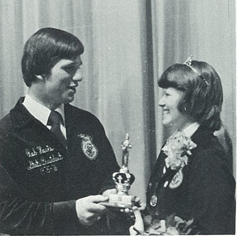 Dr. Whittington receives recognition from then Ohio FFA State President Rob Hovis.