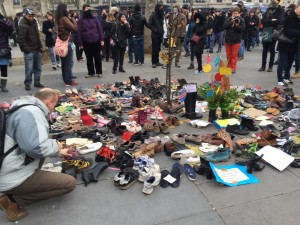 A second shoe exhibit, smaller than the morning exhibit, appeared at the plaza. 