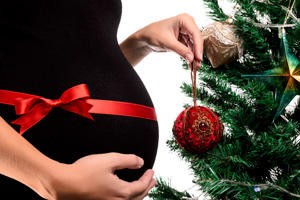 pregnant-belly-christmas-tree_300x200