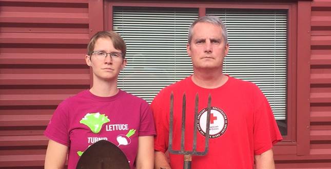 cropped american gothic