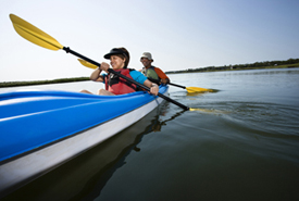 picture of people kayaking
