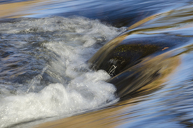 picture of flowing river water 2
