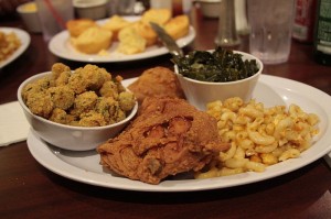 800px-Soul_Food_at_Powell's_Place